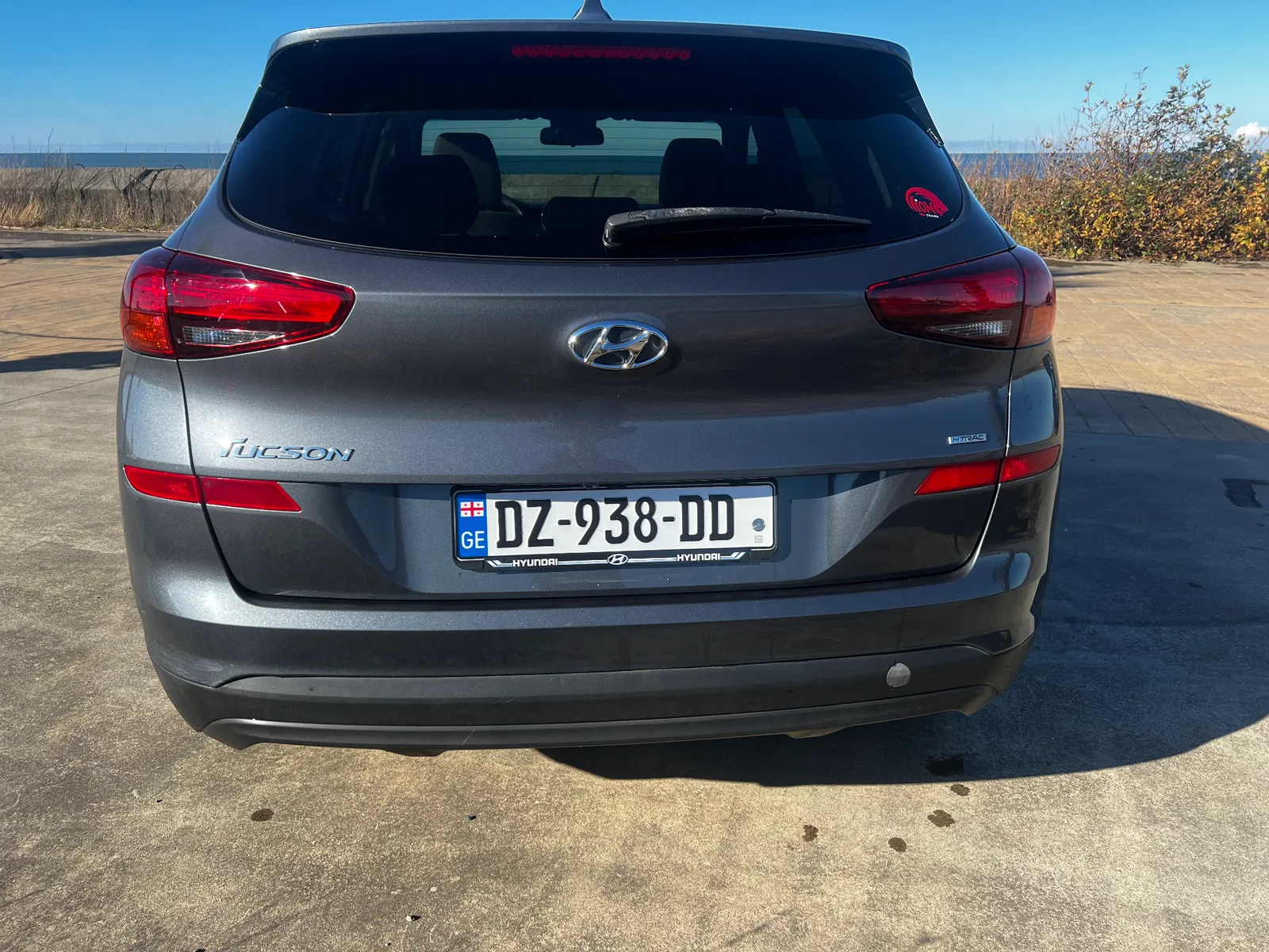 Hyundai Tucson 2017 — car rental in Georgia, Cartome