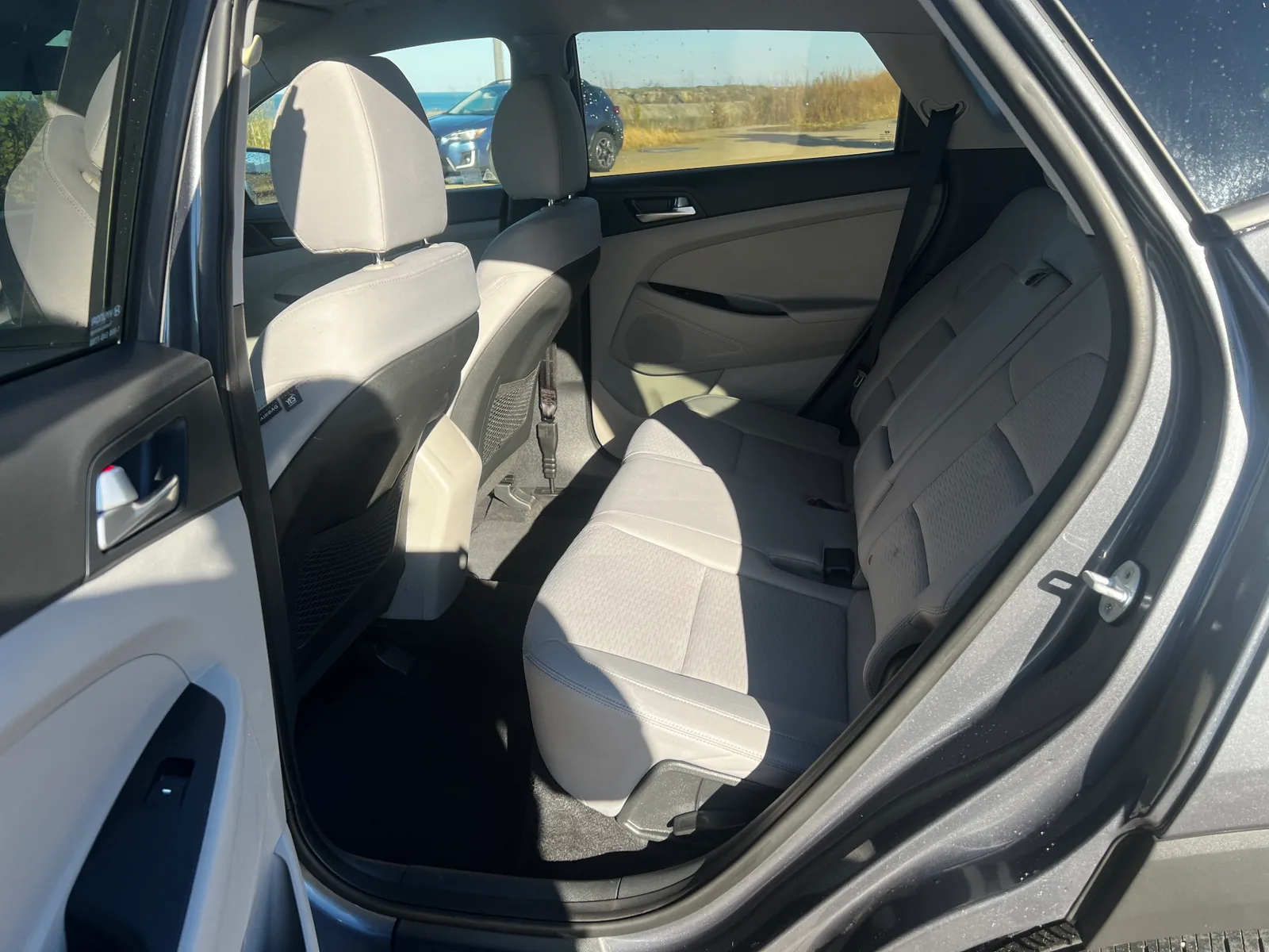 Hyundai Tucson 2017 — car rental in Georgia, Cartome