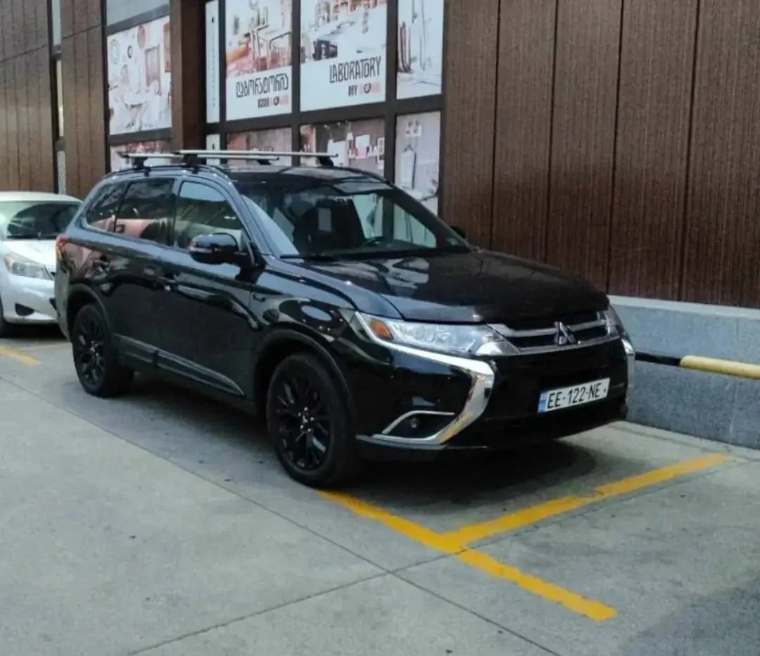Mitsubishi Outlander 2017 — аренда авто в Грузии, Cartome
