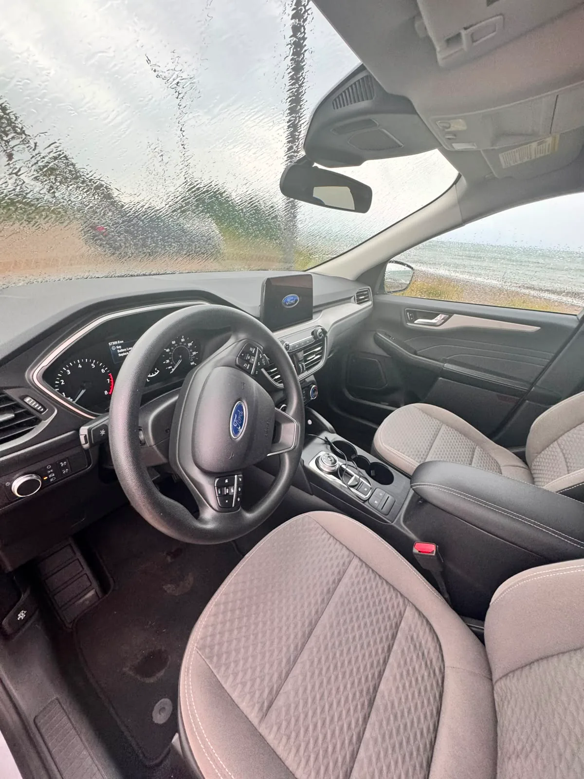 Ford Escape 2020 — аренда авто в Грузии, Cartome