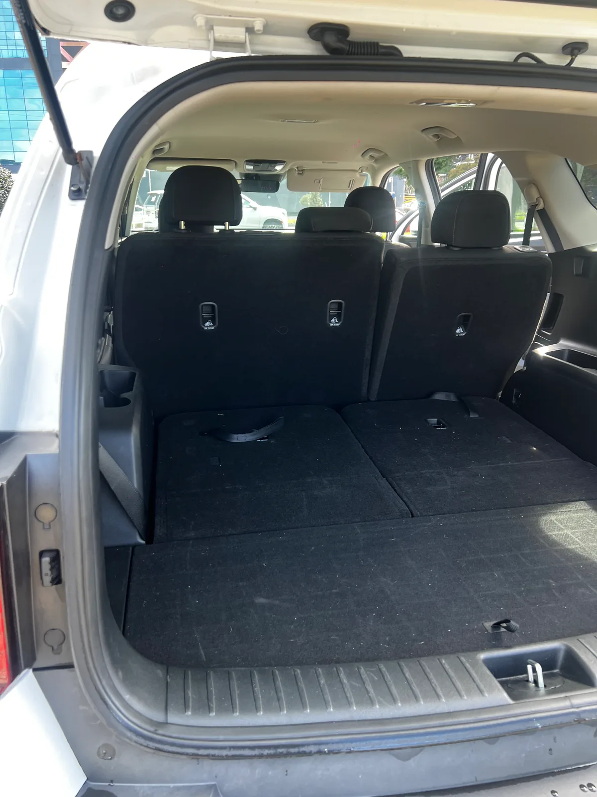 Kia Sorento 2022 — car rental in Georgia, Cartome