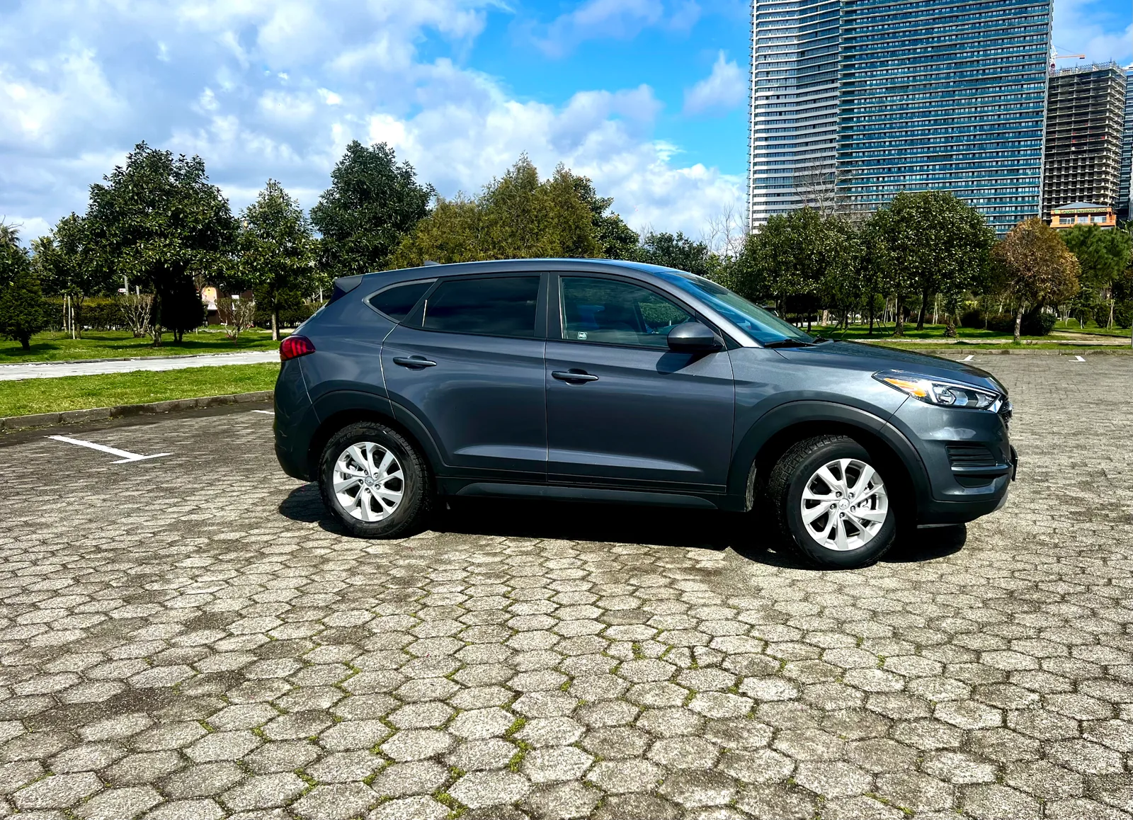 Hyundai Tucson 2018 — аренда авто в Грузии, Cartome