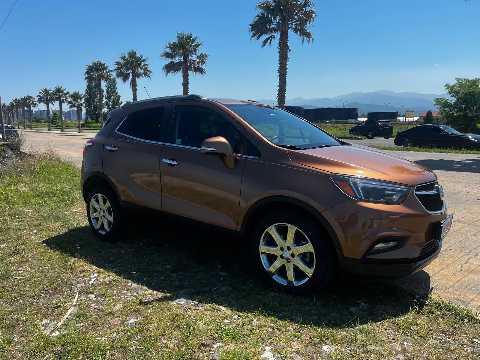 Buick Encore 2016 — car rental in Georgia, Cartome