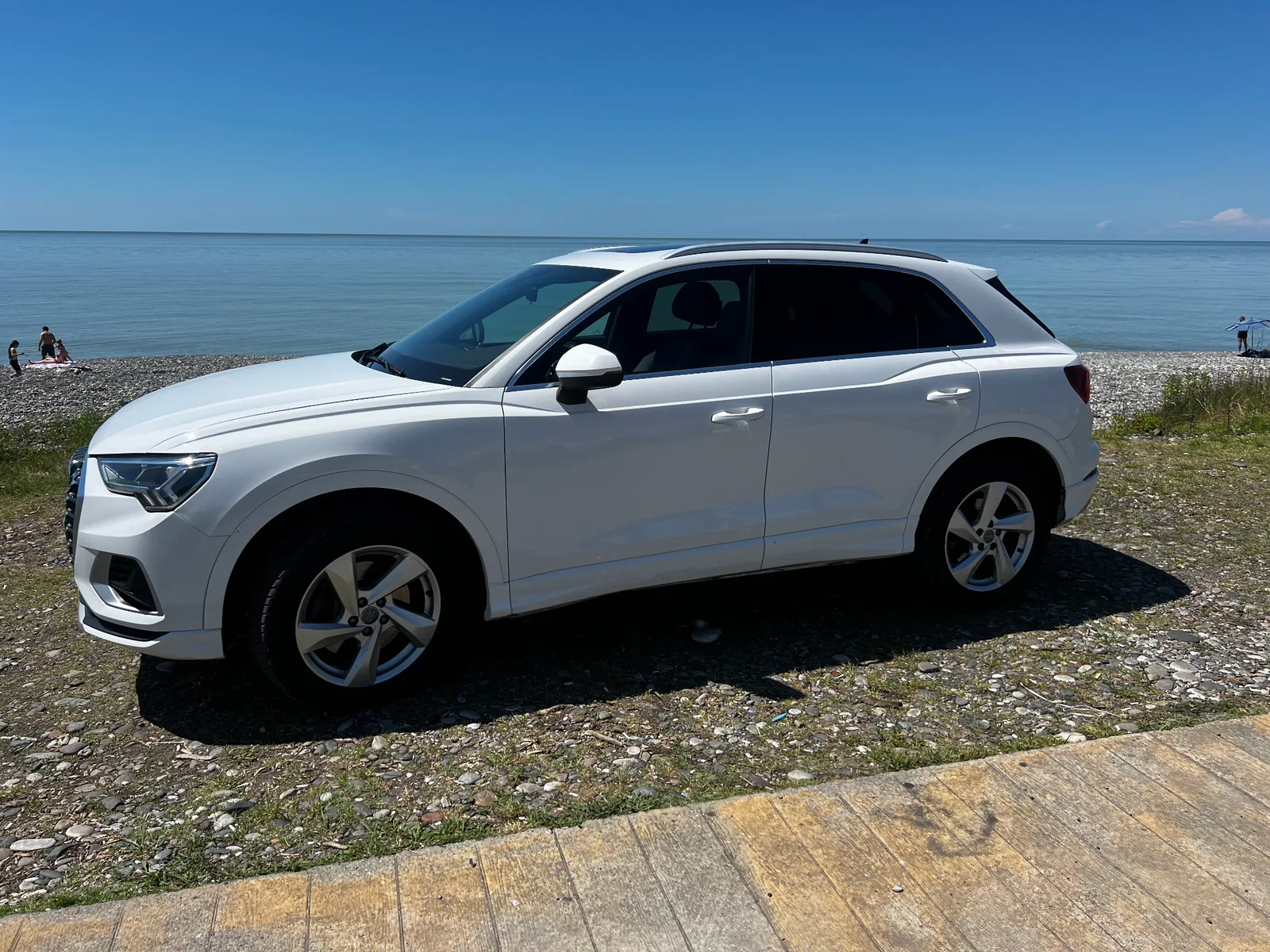 Audi Q3 — аренда авто в Грузии, Cartome