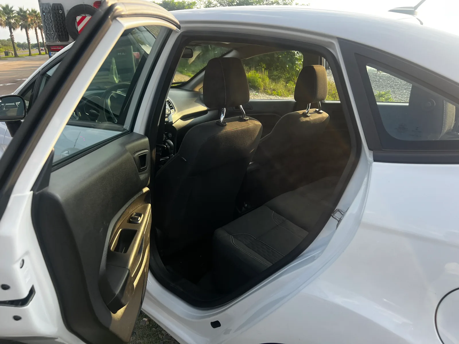Ford Fiesta 2019 — аренда авто в Грузии, Cartome
