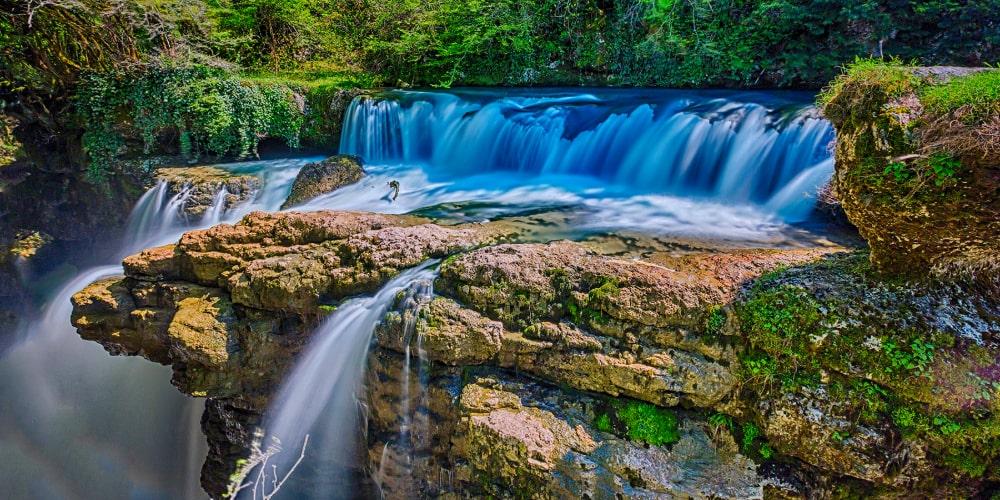 Мартвильский каньон — бирюзовая вода и водопады Западной Грузии